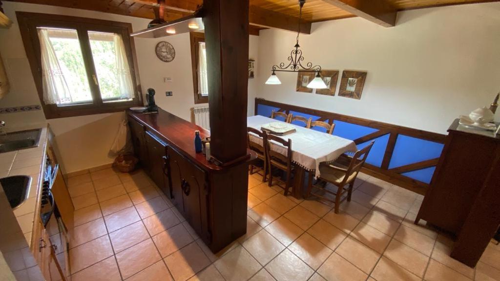 Villa Casa Belius à Biescas  Extérieur photo