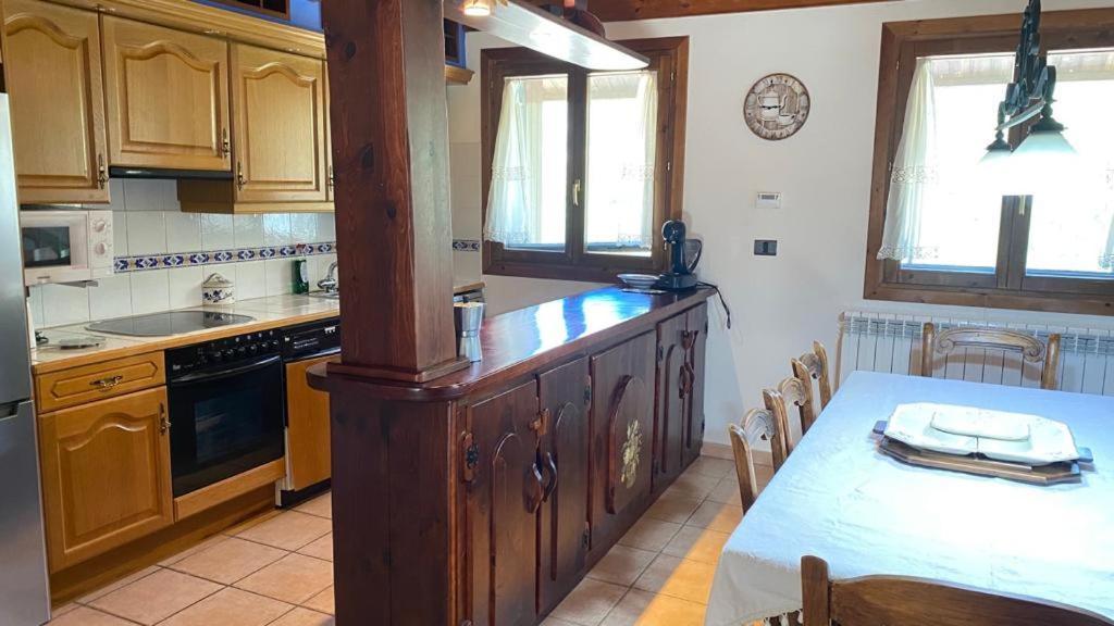 Villa Casa Belius à Biescas  Extérieur photo