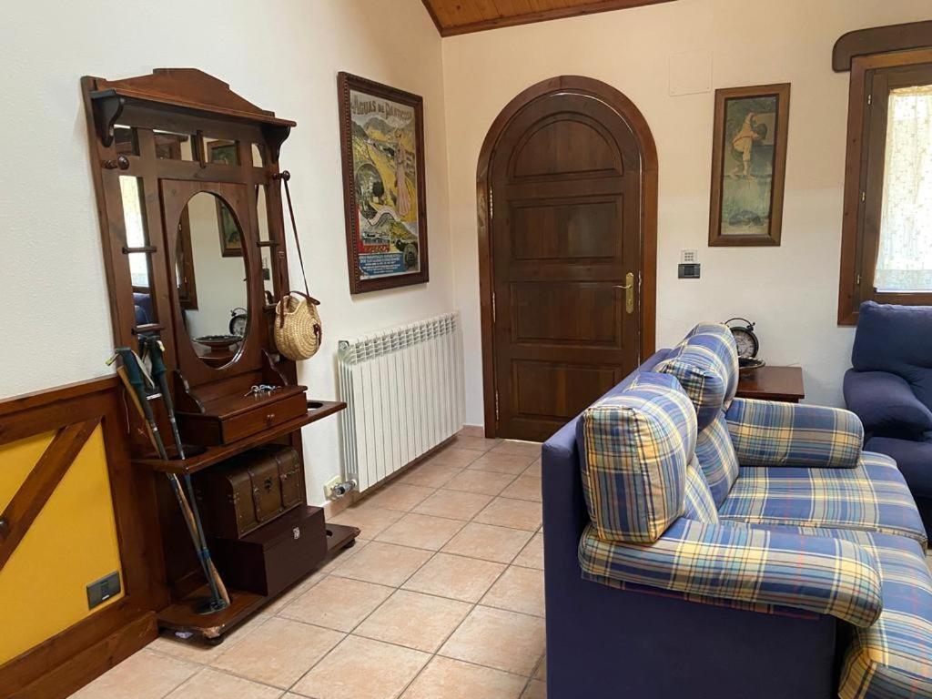 Villa Casa Belius à Biescas  Extérieur photo